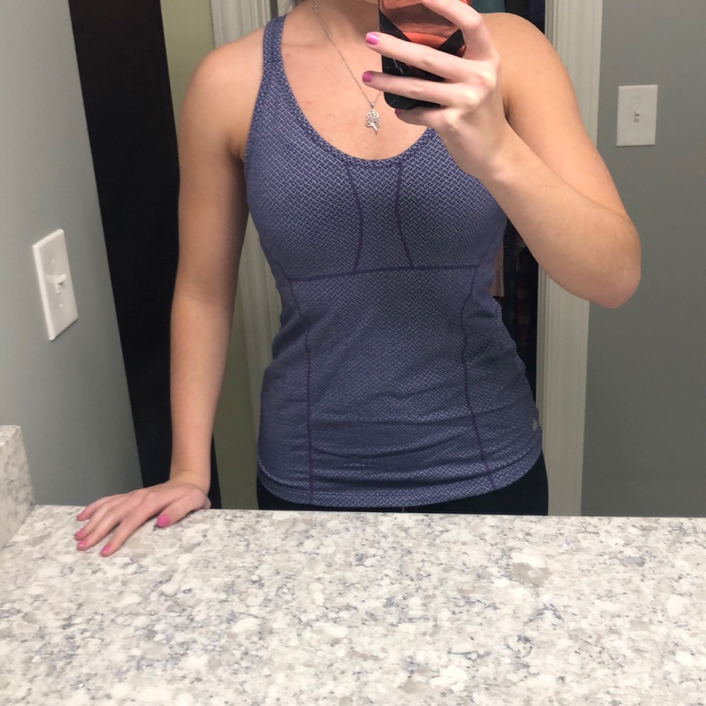 Straps back athleta workout top worn once!